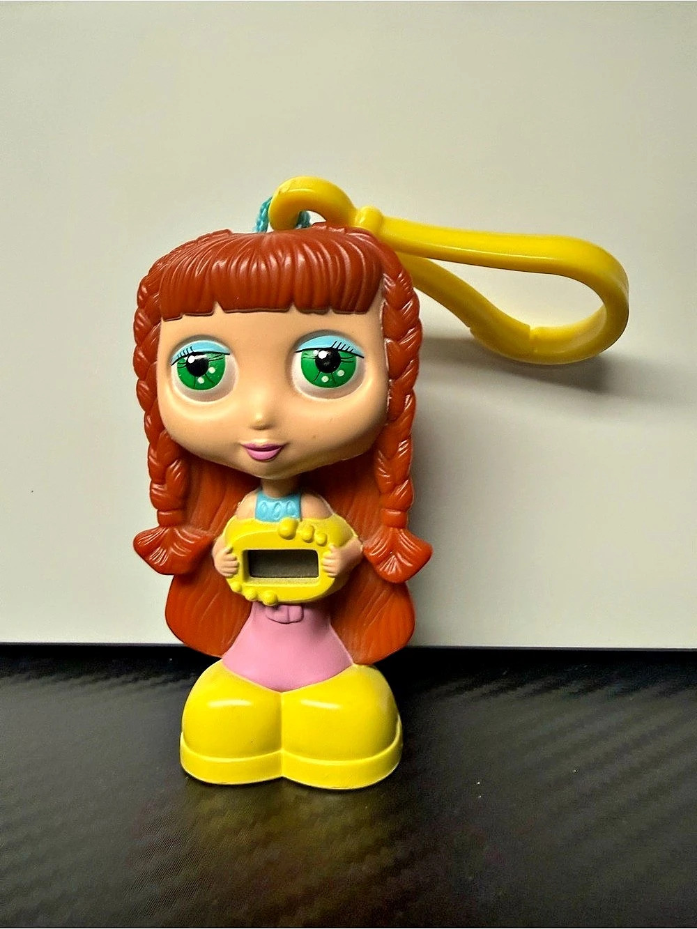 Vintage 2001 McDonaldโs Diva Starz Summer Red Hair Green Eyes Toy